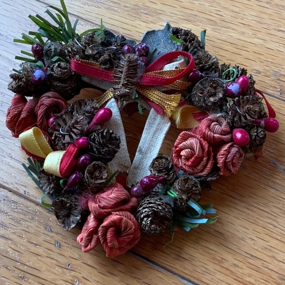 Rose HEART Pin, Tiny Acorns & Ribbon